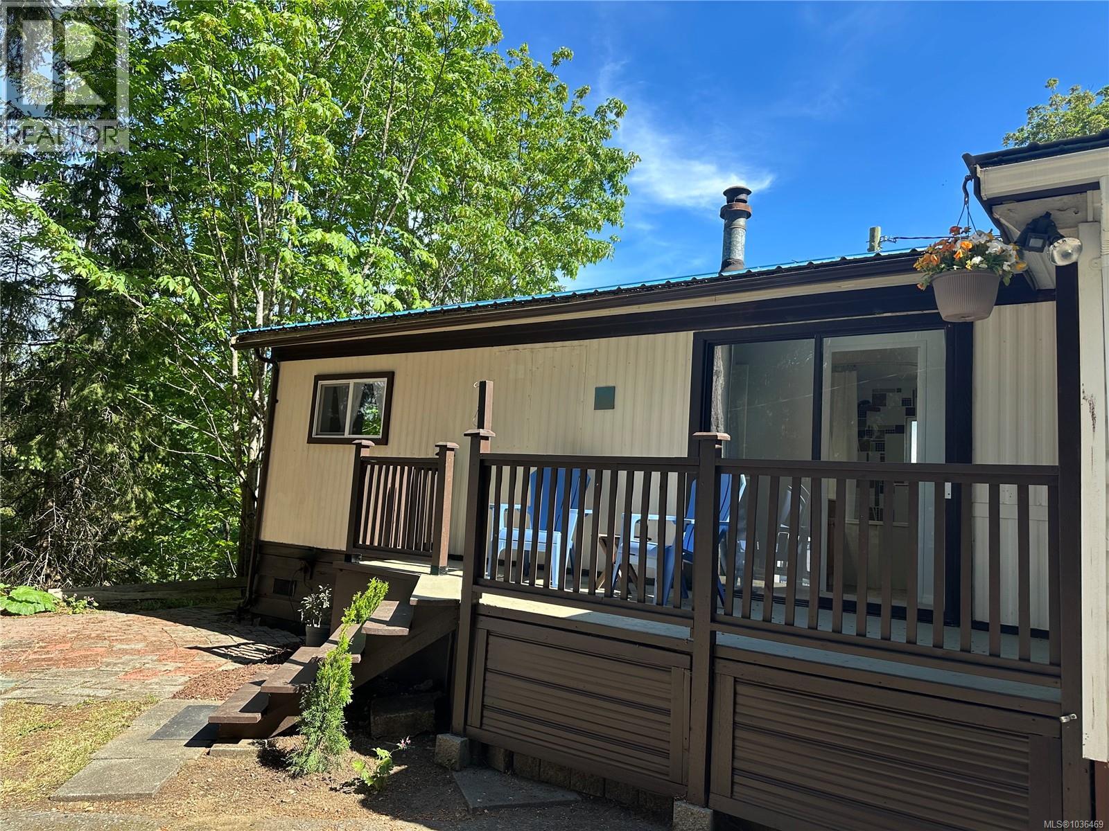 #36C 1120 Shawnigan-Mill Bay Rd - 32