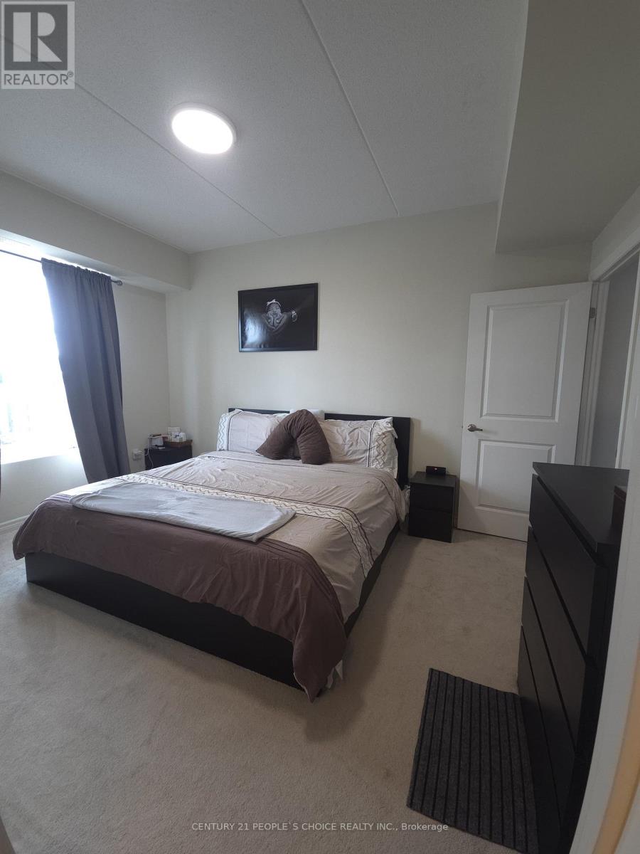 #526 630 SAUVE STREET - 13