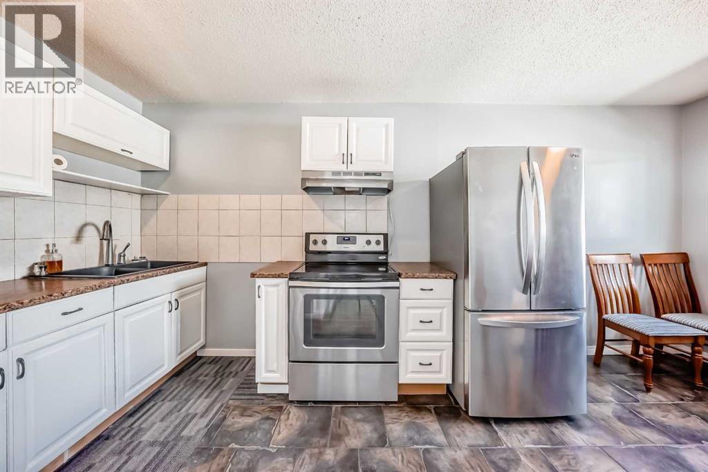 #3 4503 75 Street NW - 14