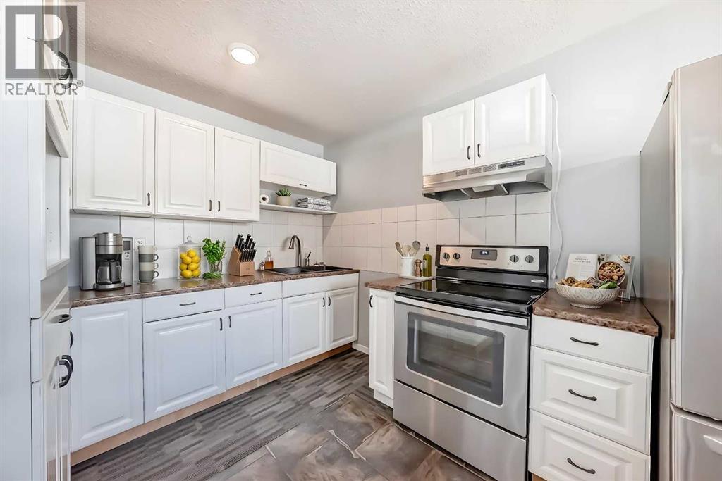 #3 4503 75 Street NW - Image 3
