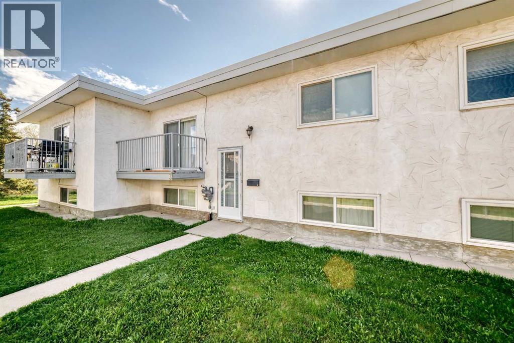 #3 4503 75 Street NW - 8
