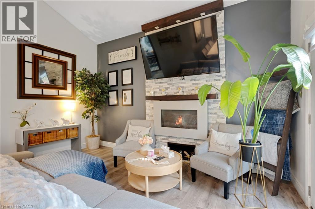 26 TELFER Court, Cambridge, Ontario, N1T1G3 — Photo 18
