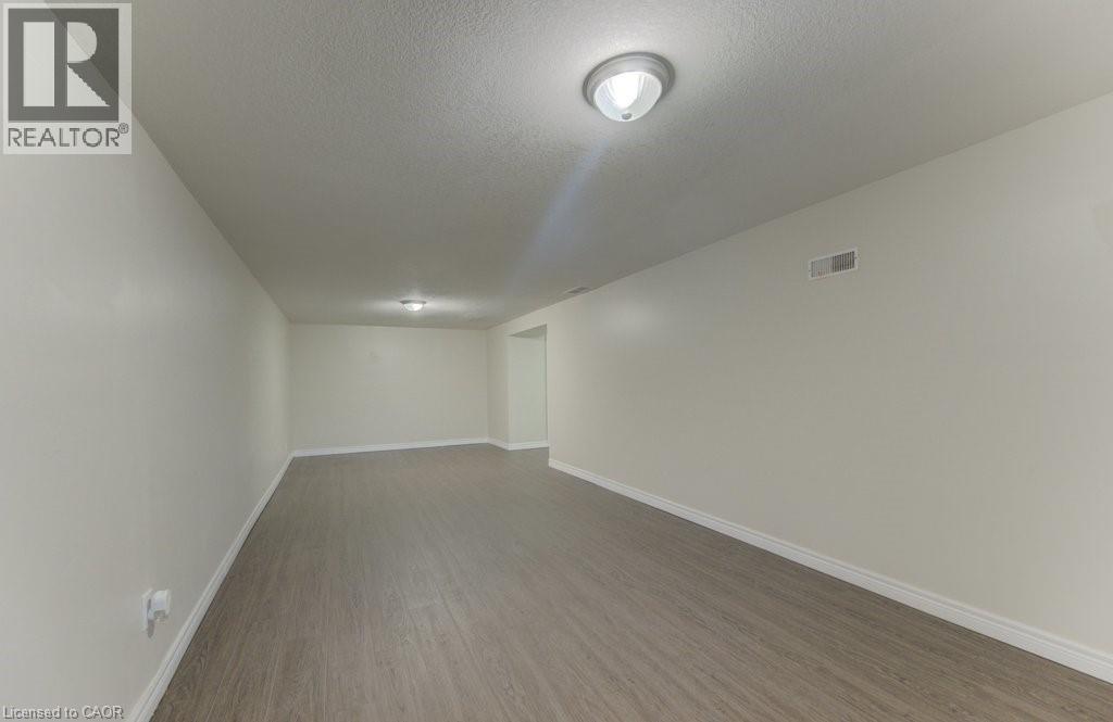90 RALGREEN Crescent, Kitchener, Ontario, N2M1T9 — Photo 25