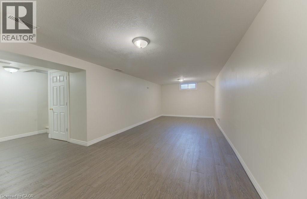 90 RALGREEN Crescent, Kitchener, Ontario, N2M1T9 — Photo 26