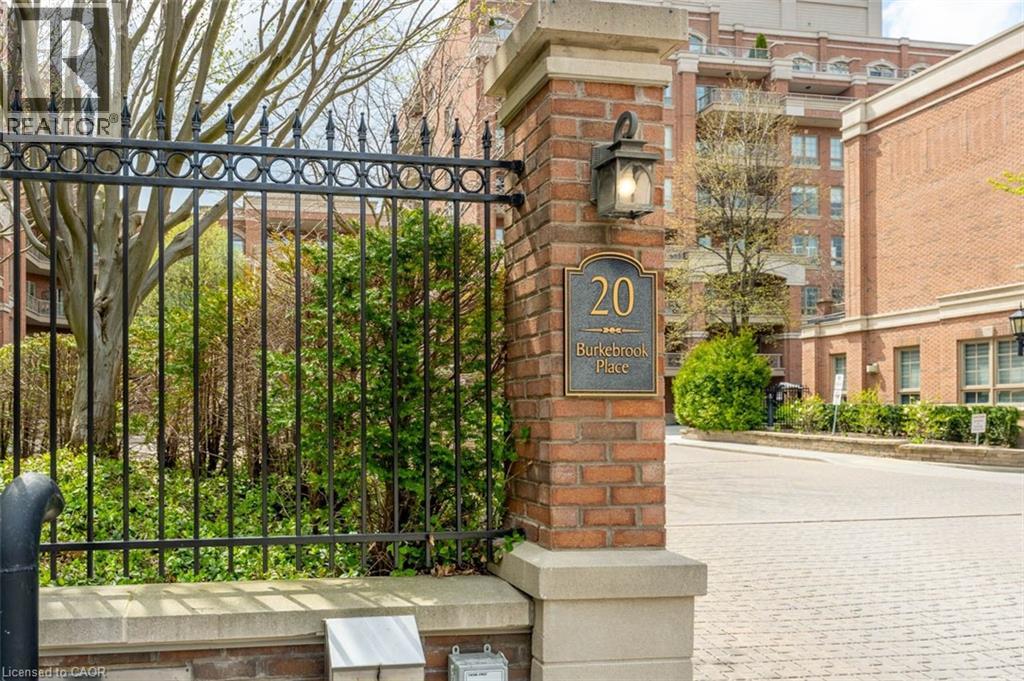 20 BURKEBROOK Place Unit# 328, Toronto, Ontario, M4G0A1 — Photo 11