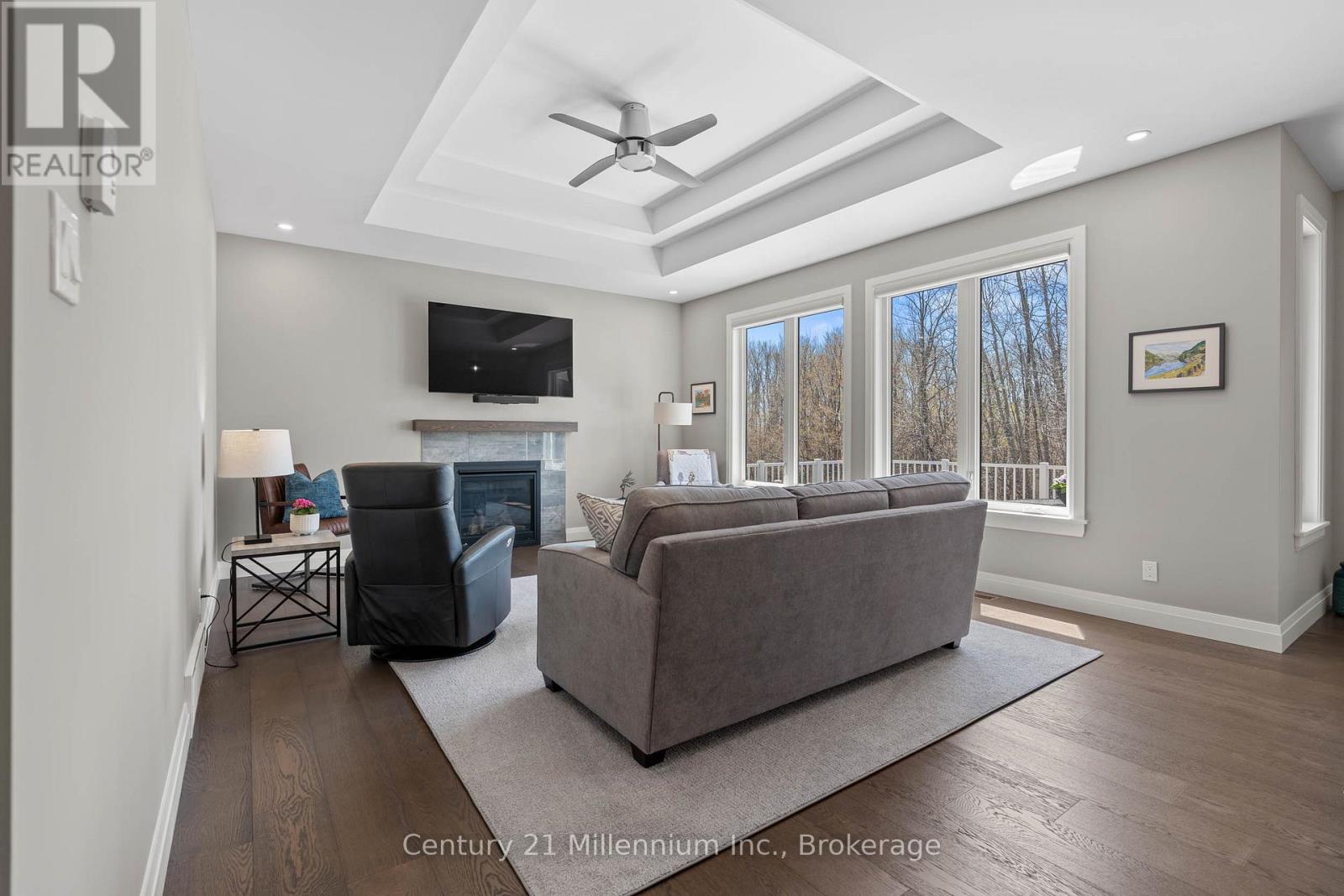 401 ALGOMA CRESCENT - 23