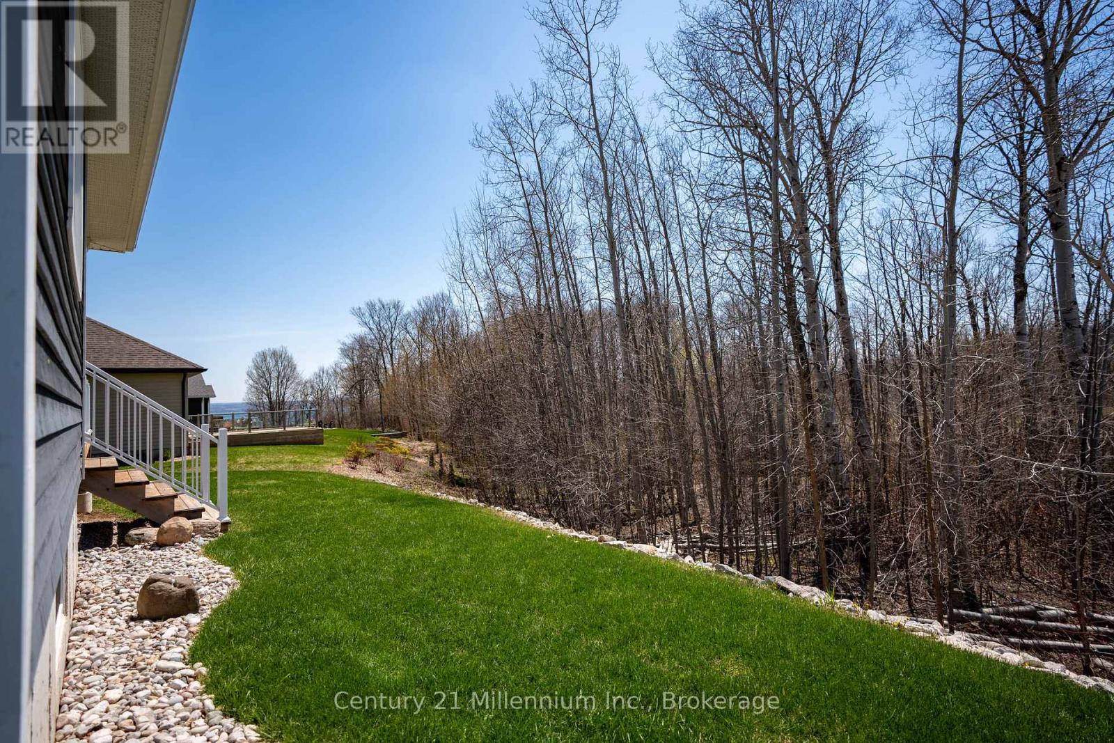 401 ALGOMA CRESCENT - 42