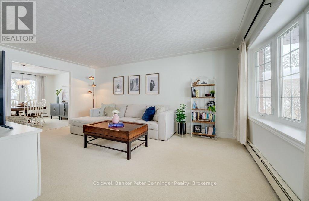 33 TOWER ROAD - 10