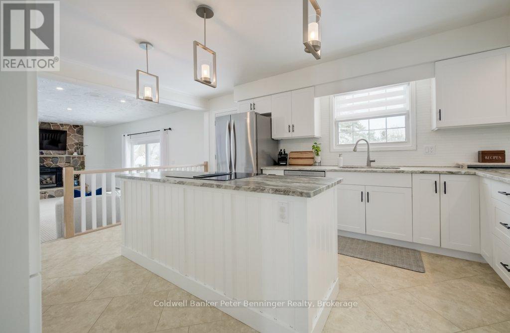 33 TOWER ROAD - 13