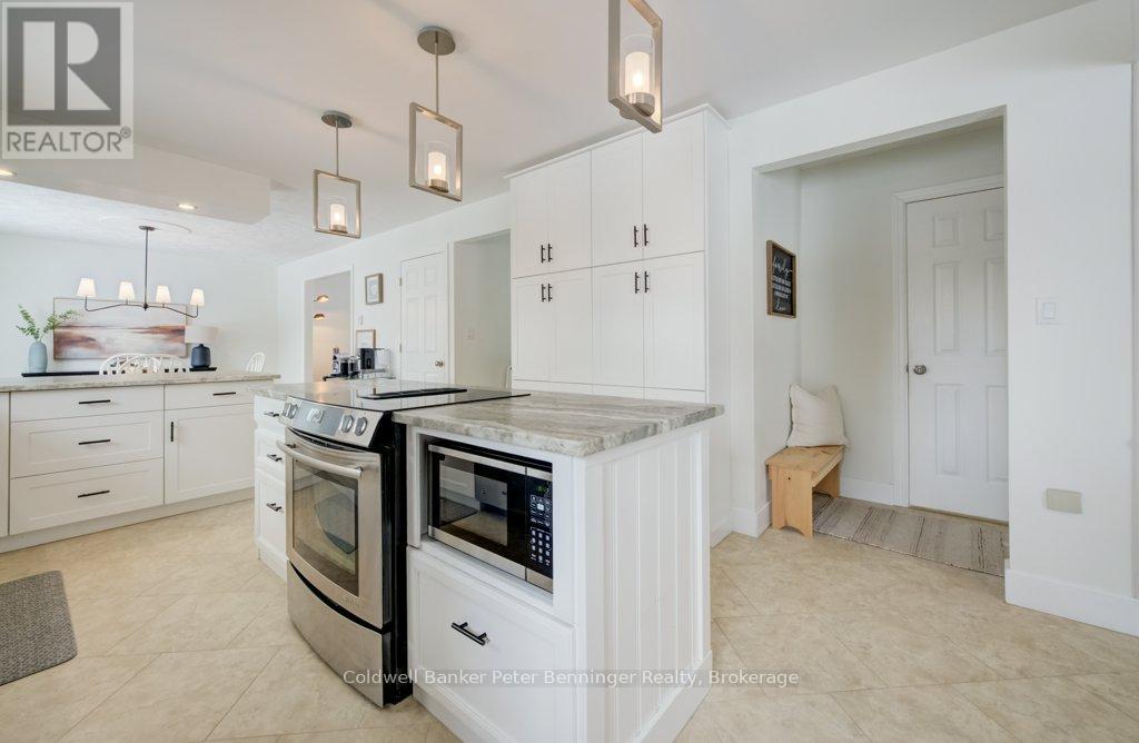 33 TOWER ROAD - 18
