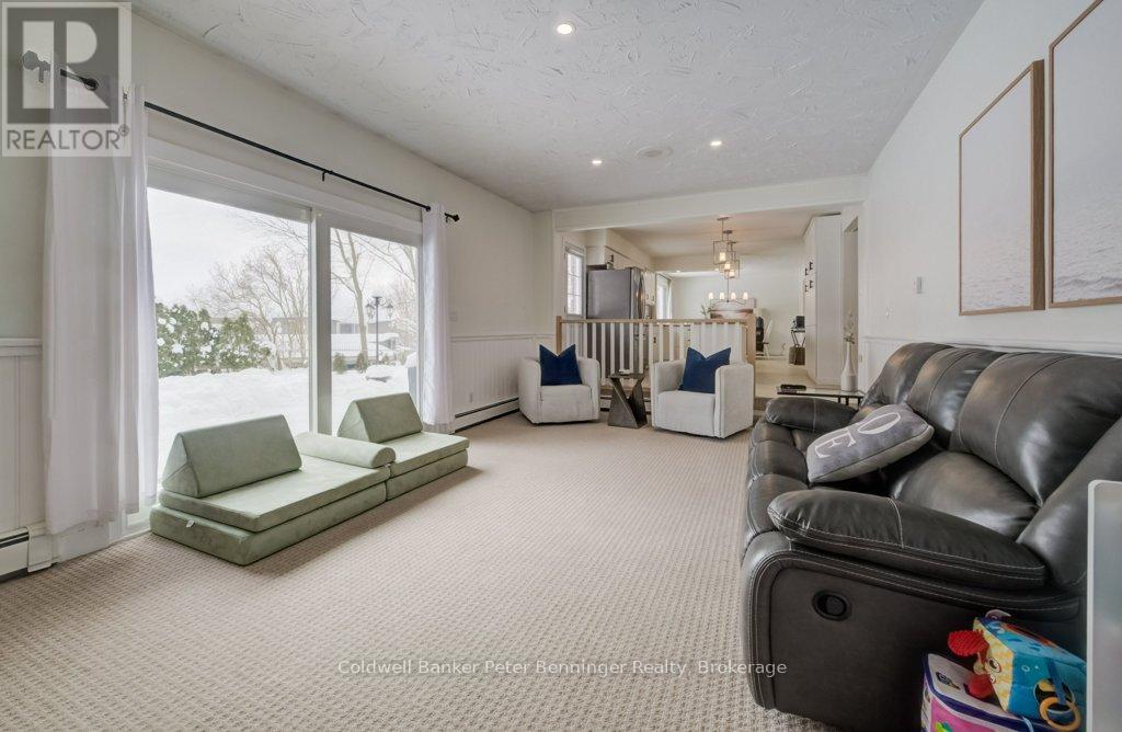 33 TOWER ROAD - 28