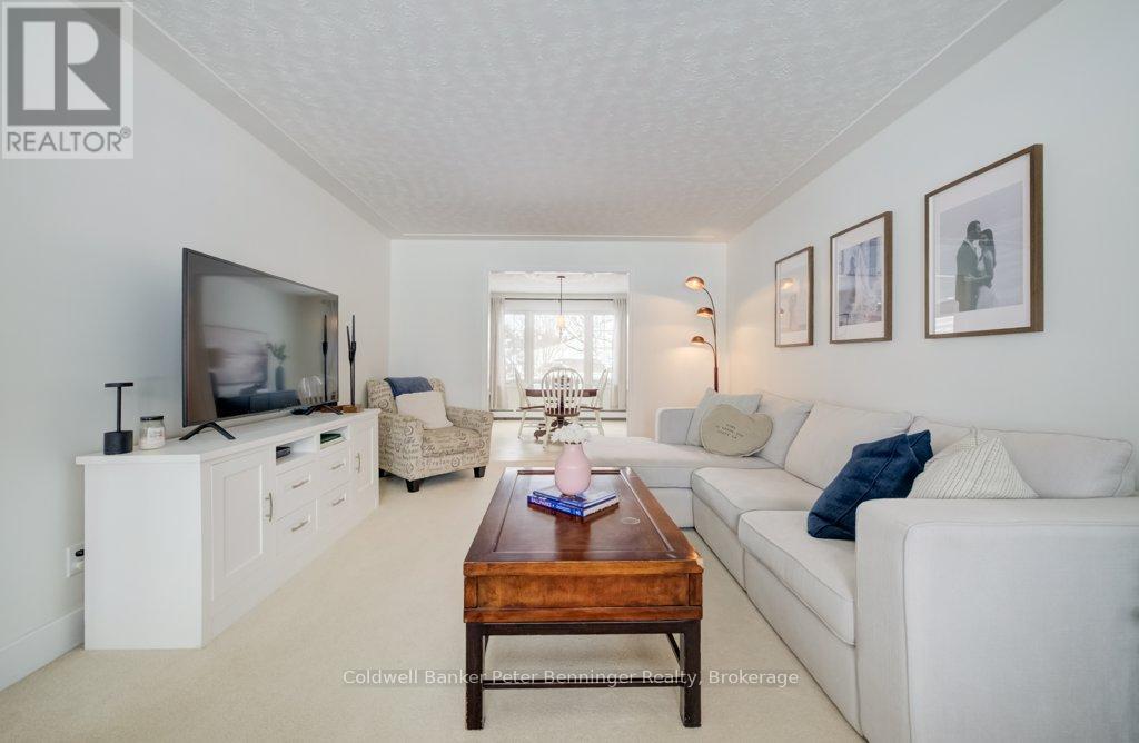 33 TOWER ROAD - 8