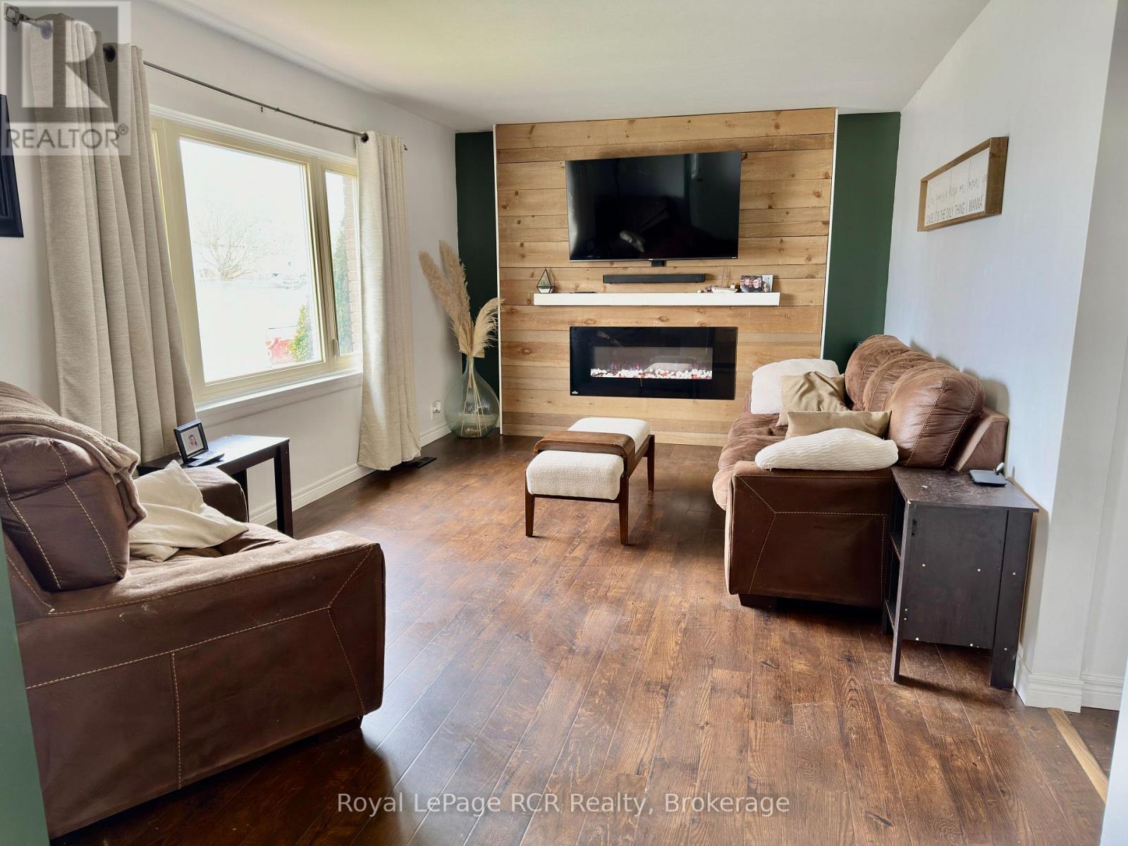 535 13TH STREET - 19