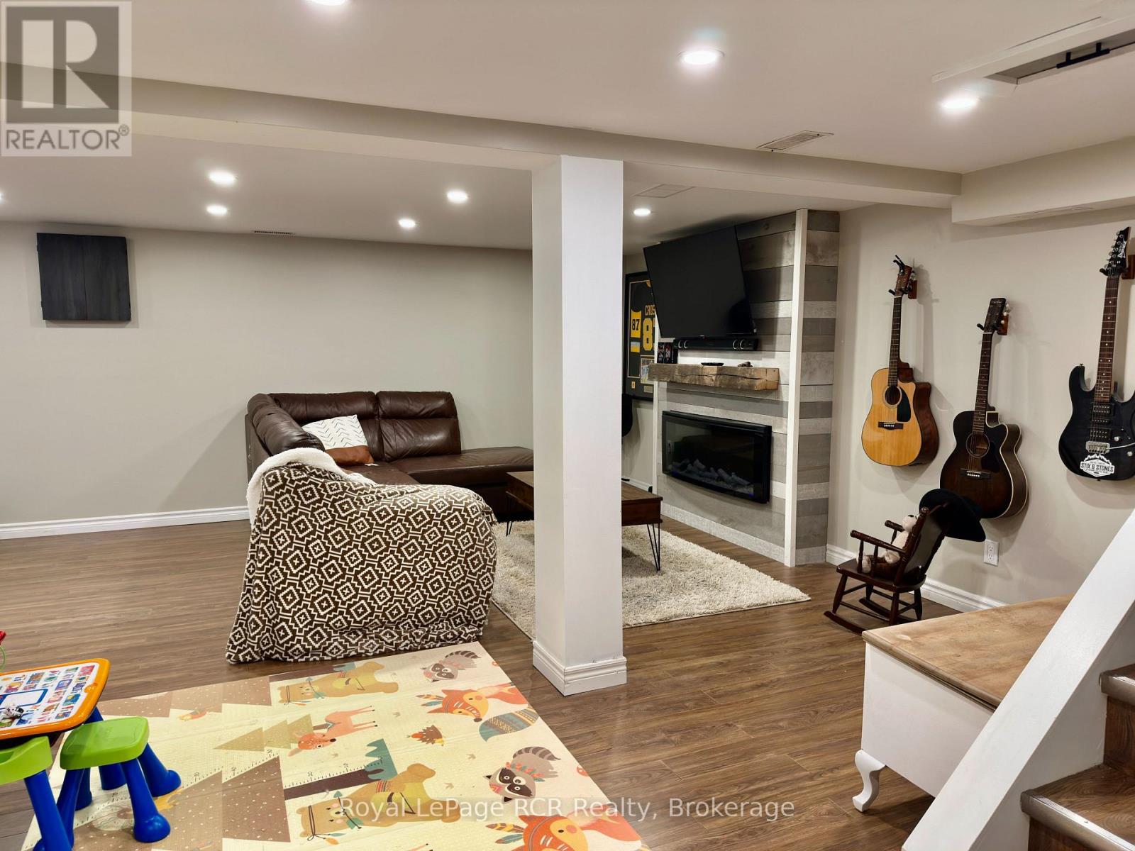 535 13TH STREET - 31