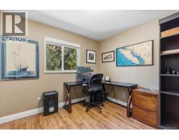 Living room - 2690 Lana Rd, Nanoose Bay, BC V9P9B2 Photo 17