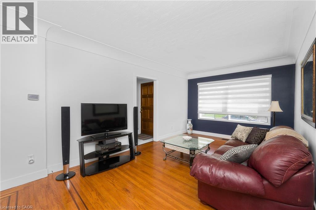153 GAGE Avenue N, Hamilton, Ontario, L8L7A3 — Photo 8