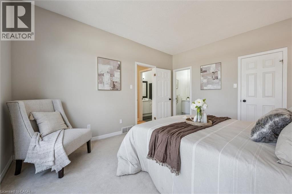 465 COLUMBIA Street W Unit# 4, Waterloo, Ontario, N2T2N3 — Photo 28