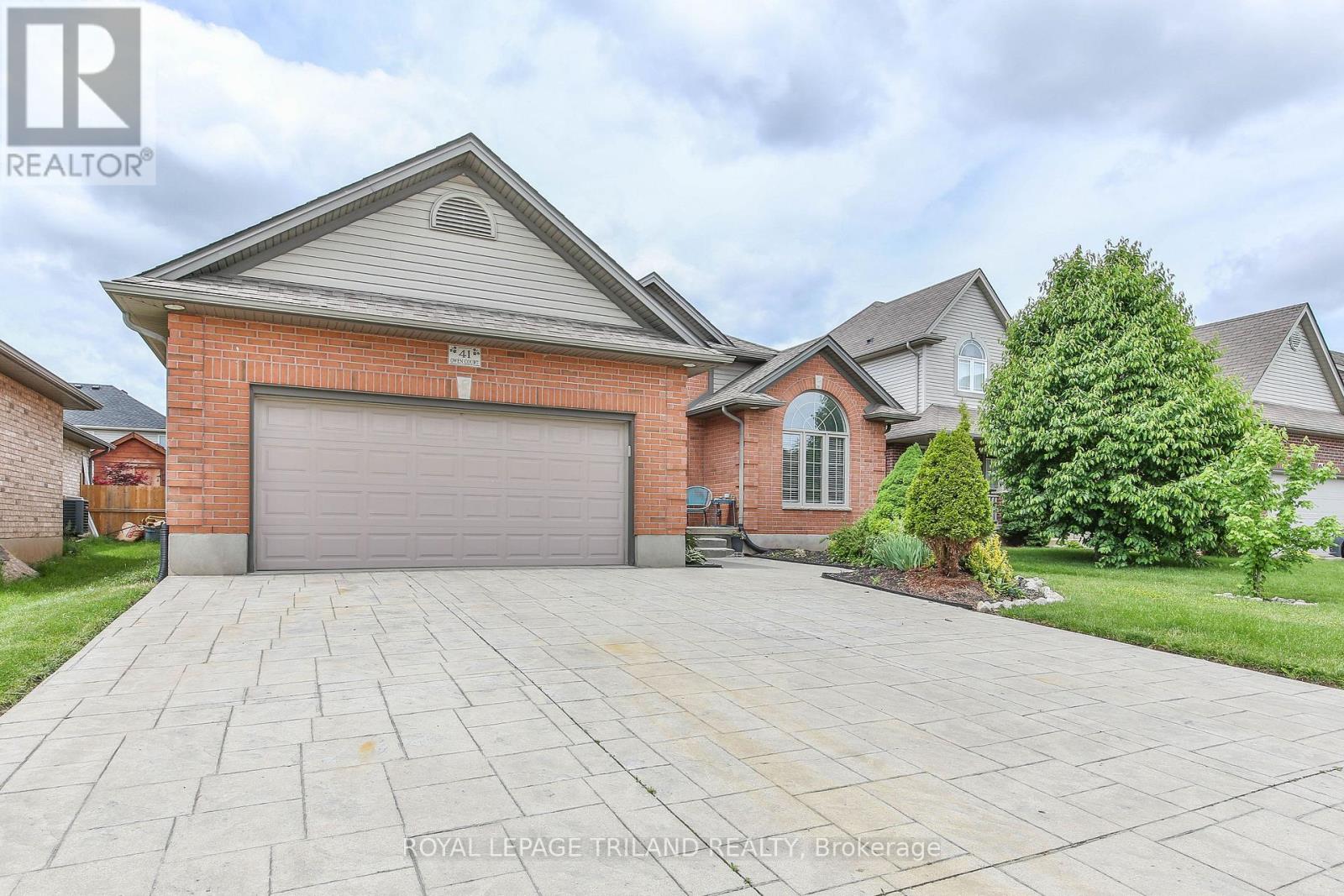 41 OWEN COURT