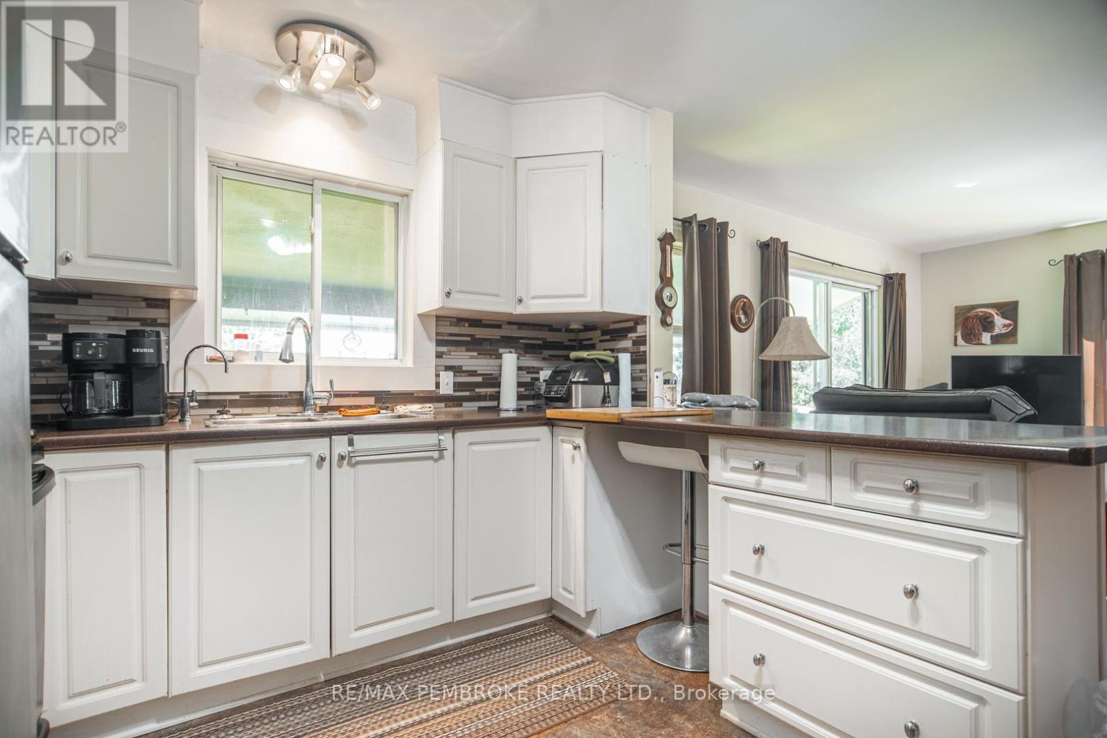 714 LACROIX BAY ROAD - 6