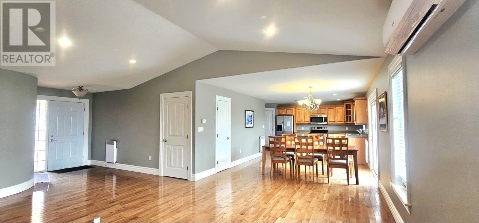 53 Bonavista Avenue - 9