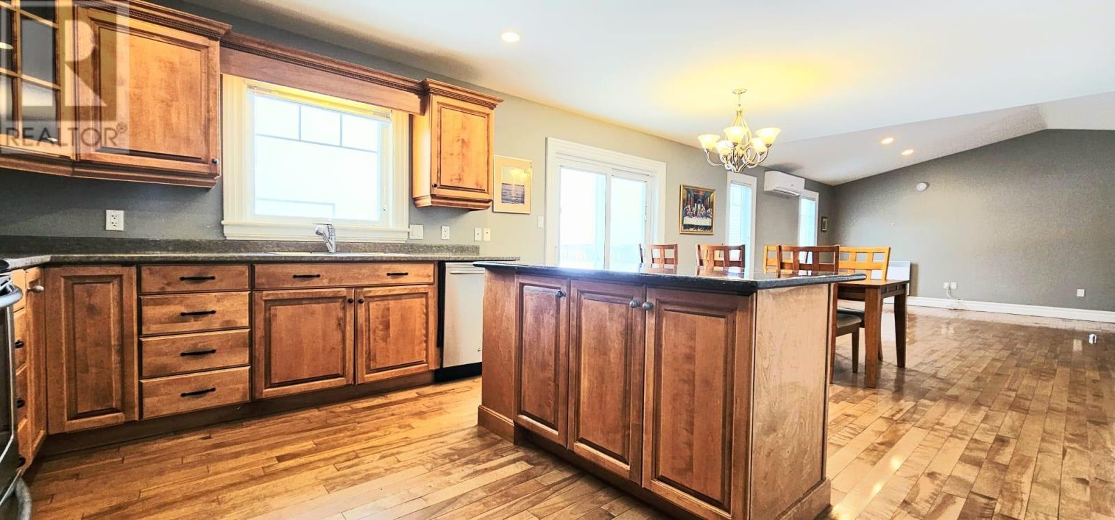 53 Bonavista Avenue - 6