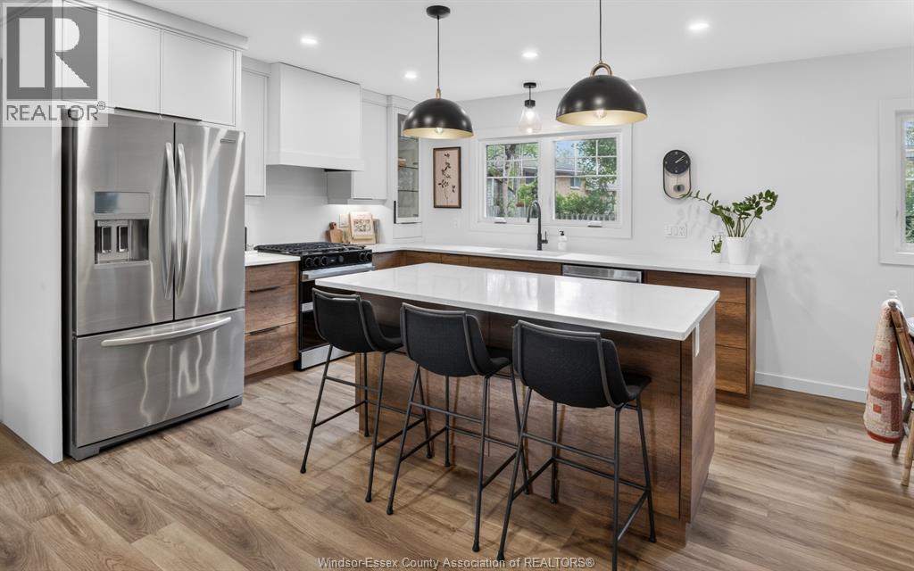 214 CORONADO, Tecumseh, Ontario, N8N2E2 — Photo 6