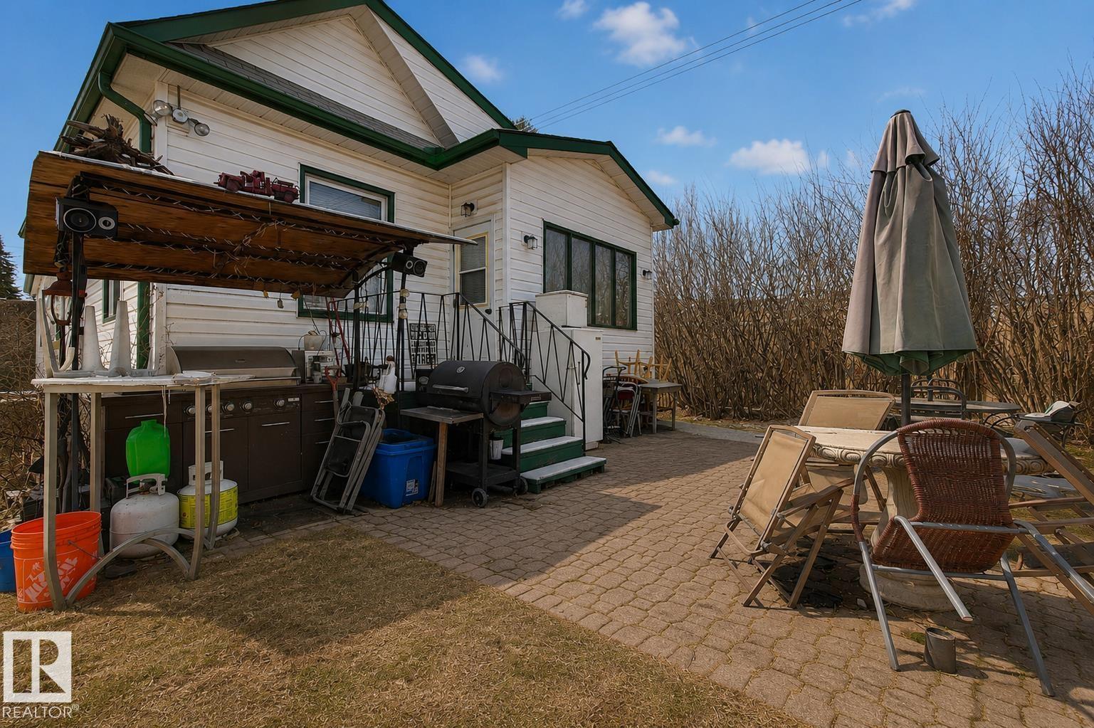 5 O'BRIEN DR - 26