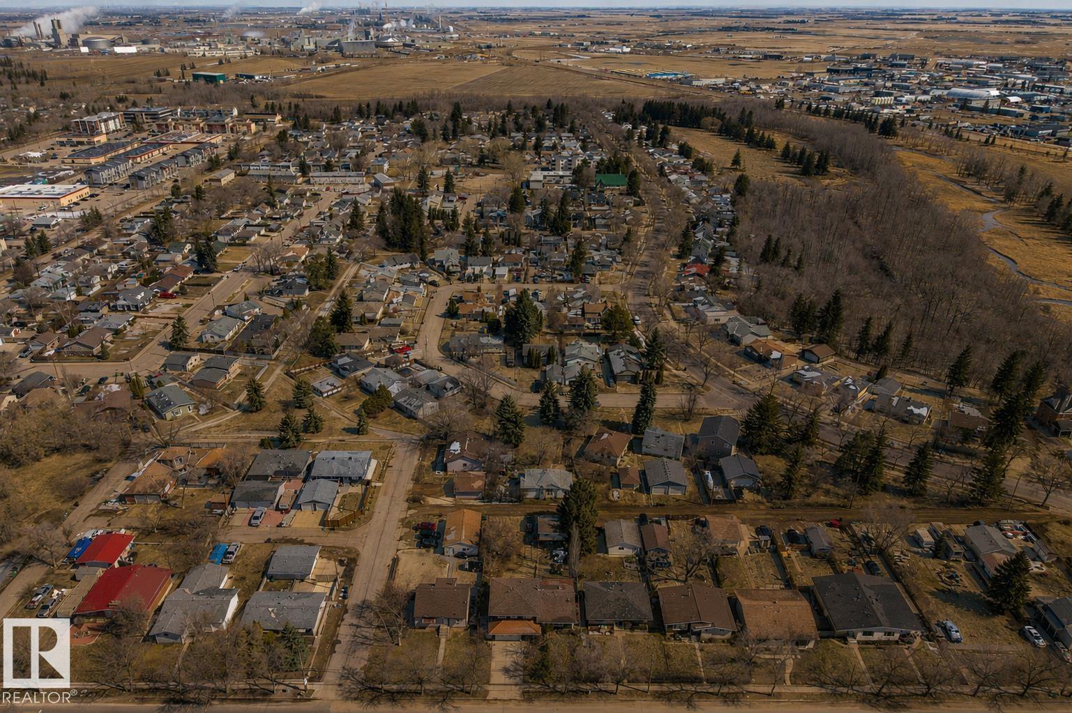 5 O'BRIEN DR - 33