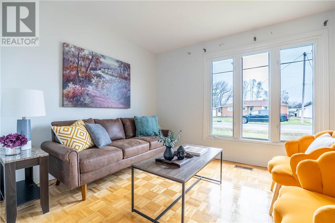 4214 Roy, Hanmer, Ontario, P3P1N6 — Photo 12
