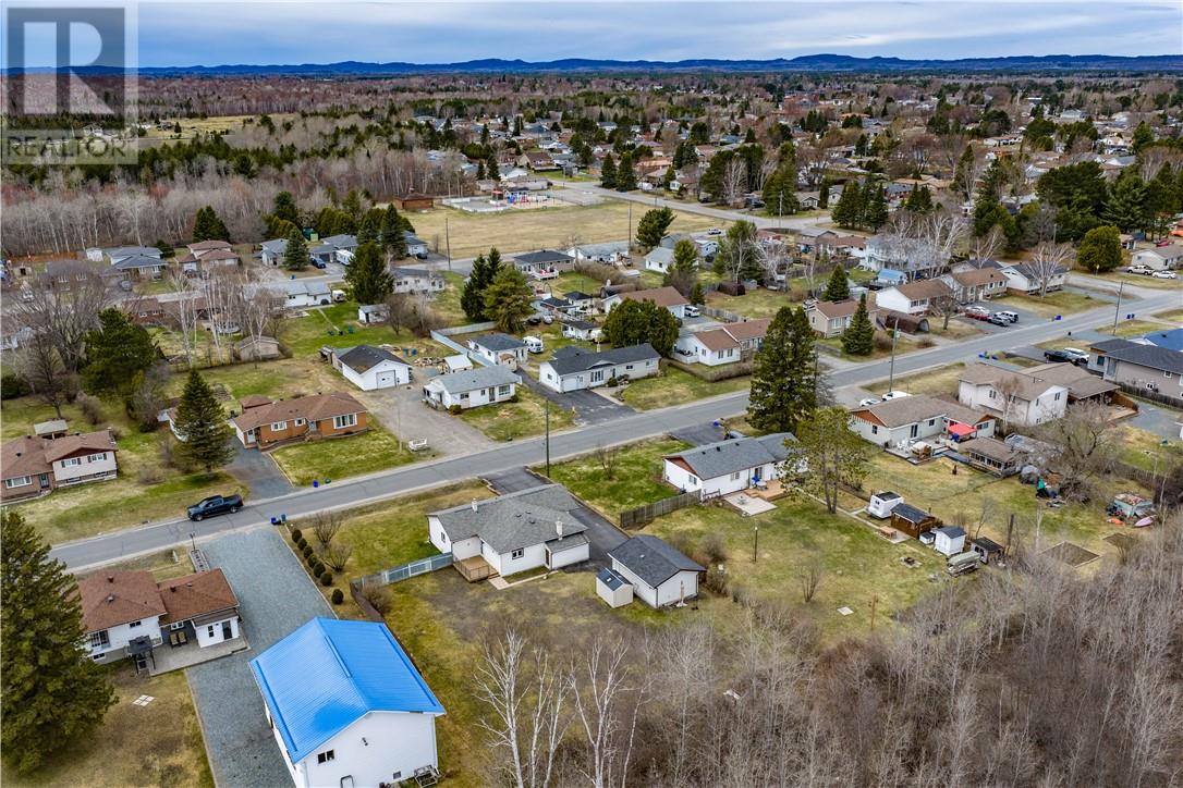 4214 Roy, Hanmer, Ontario, P3P1N6 — Photo 40