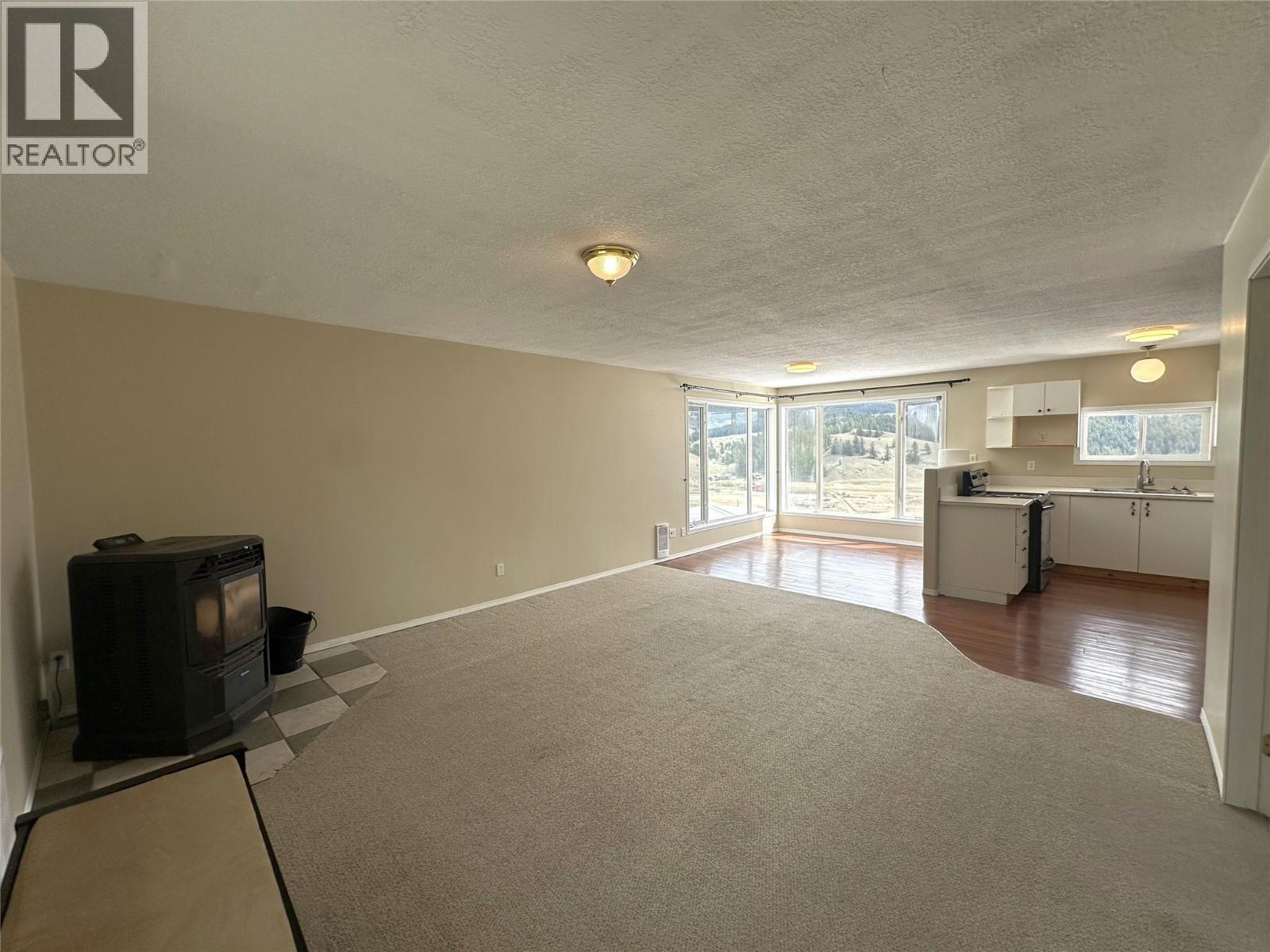 4425 Strawberry Heights Road, Kamloops