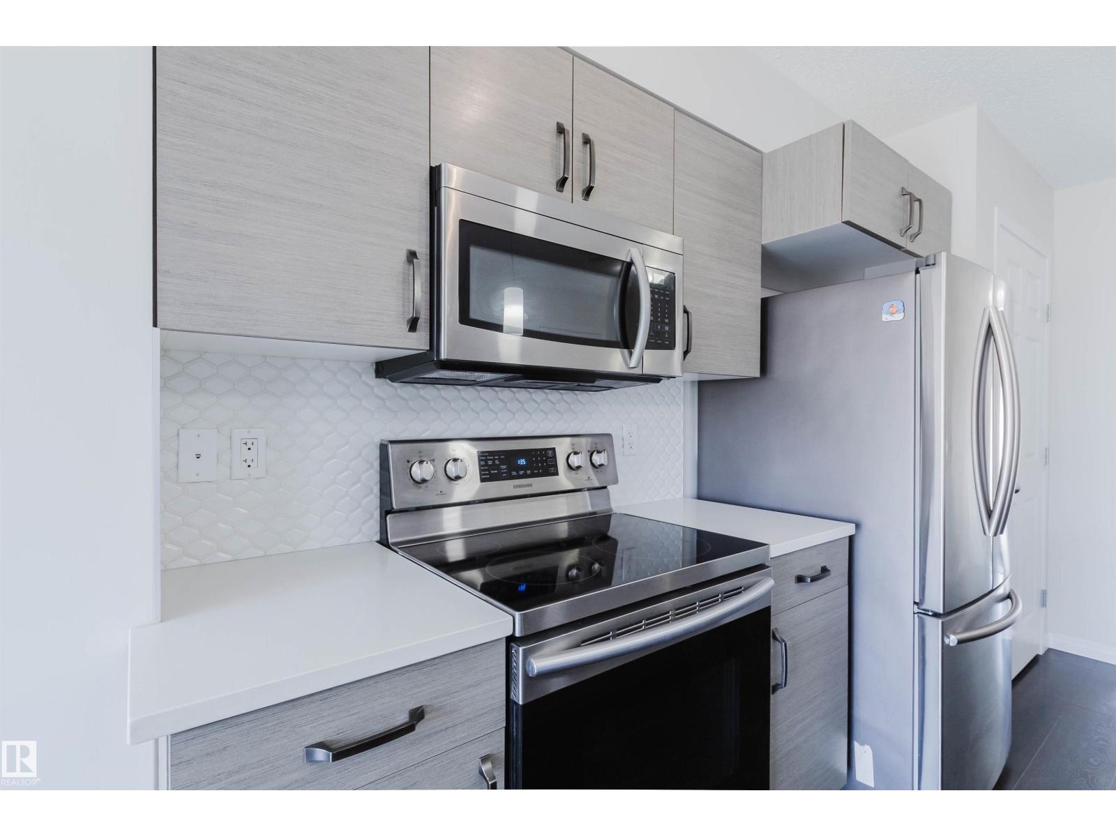 2082 PRICE LANDING SW - 6