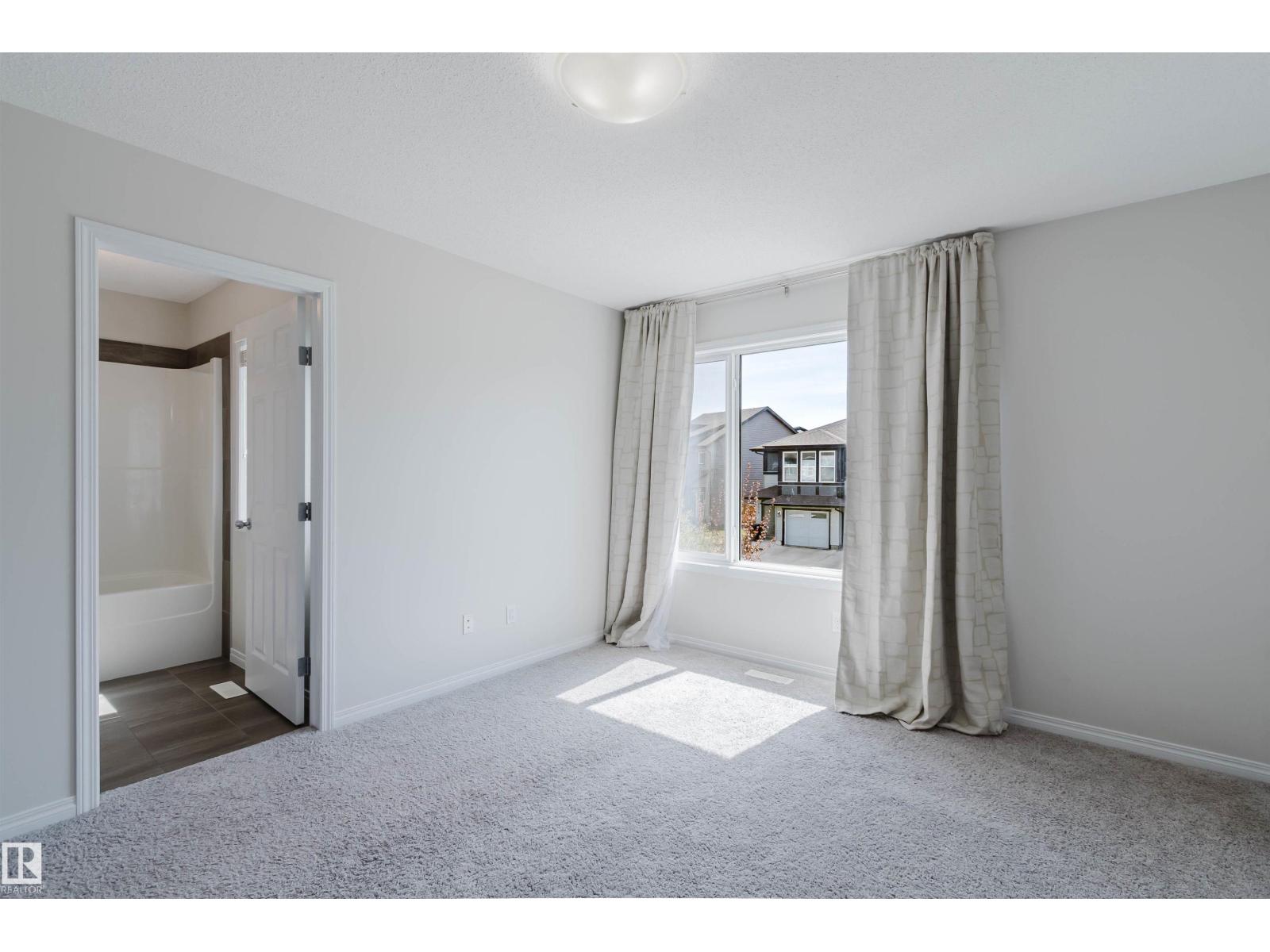 2082 PRICE LANDING SW - 20