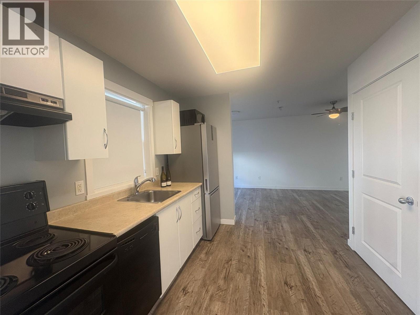 #105 1481 Glenmore Road - 3