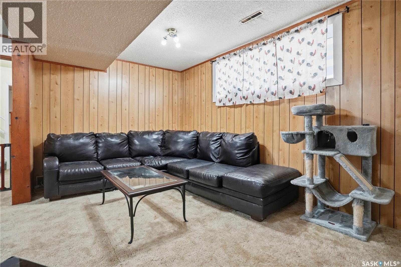 1874 Broder STREET - 32