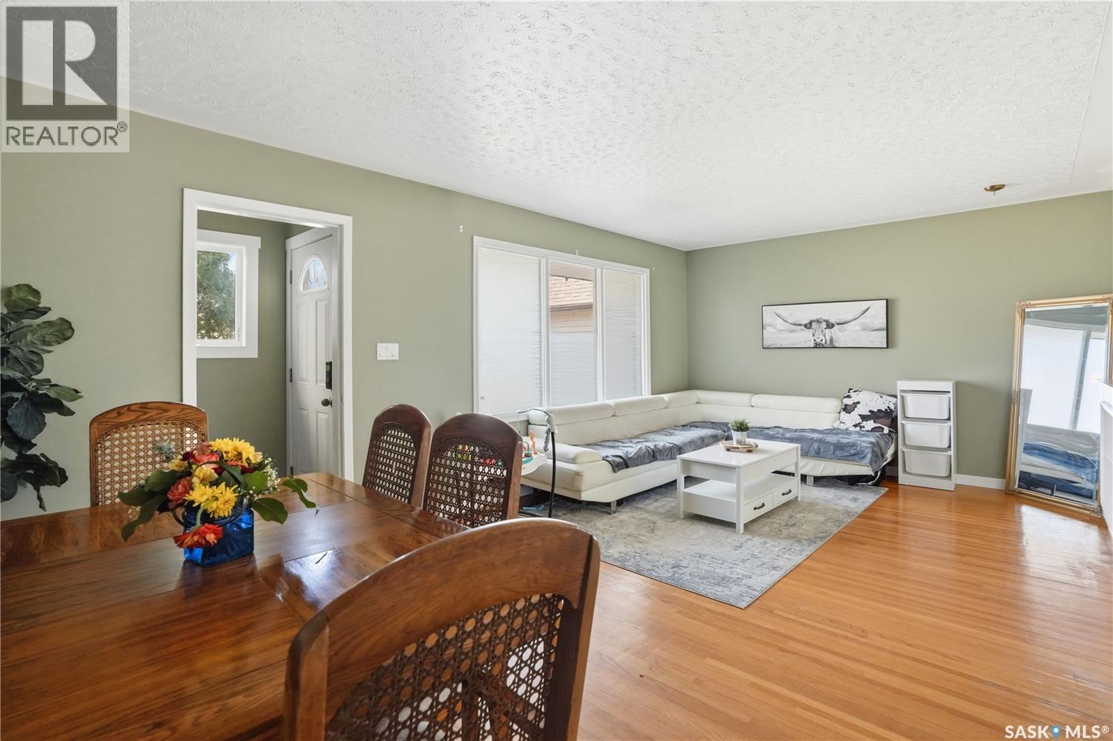 1874 Broder STREET - 5