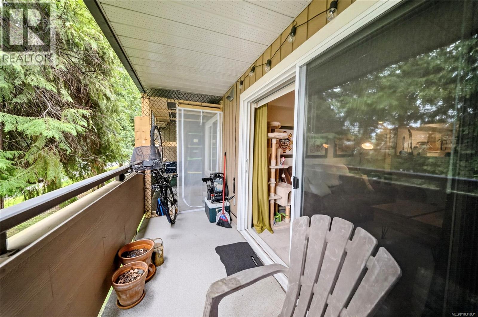 #206 3225 Alder St - 12