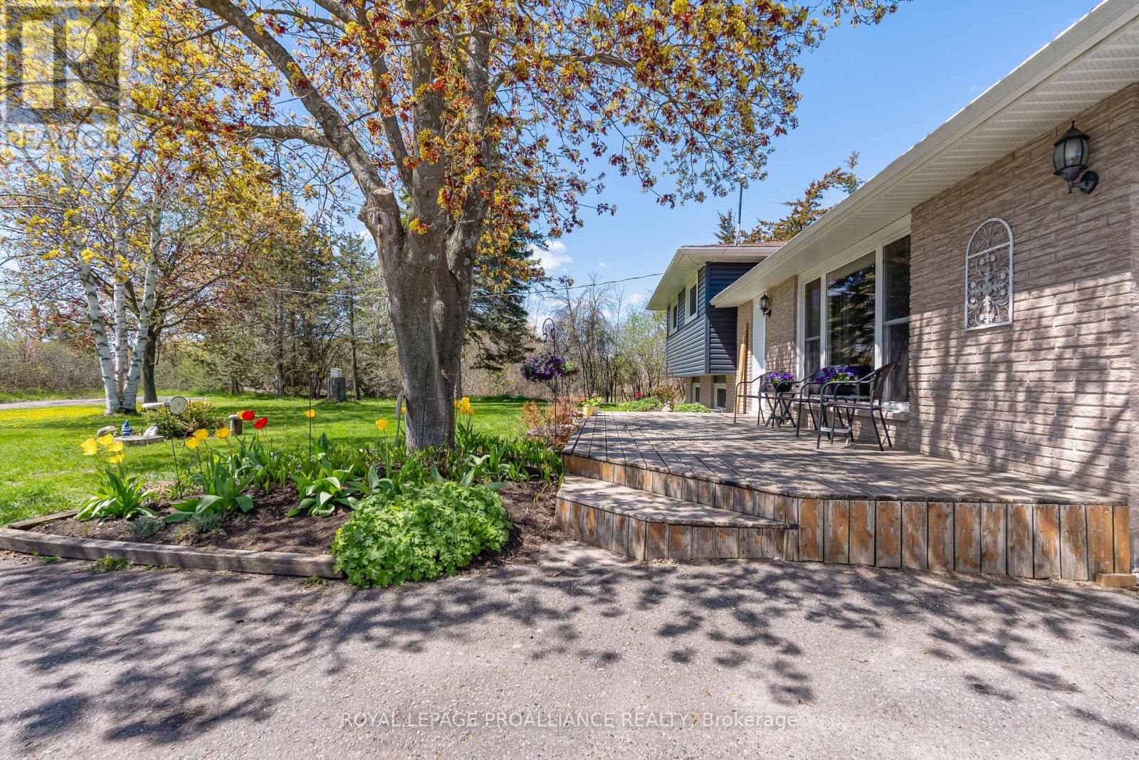202 HUNTINGWOOD DRIVE - 7