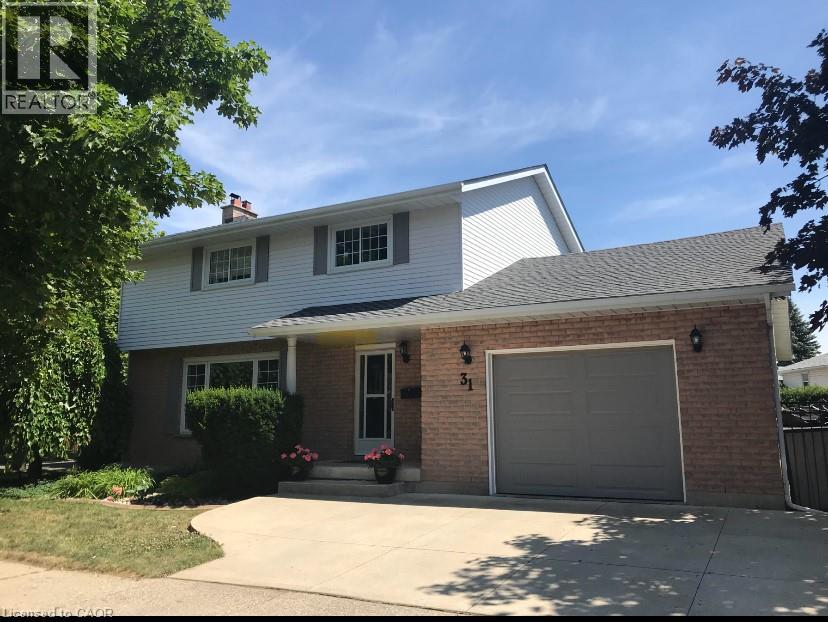 31 BLACKFRIAR Lane, Brantford, Ontario, N3R7M2 — Photo 3