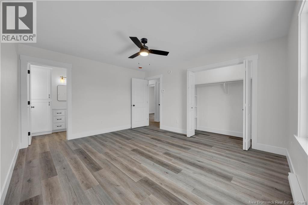 17 Christopher Avenue - 22