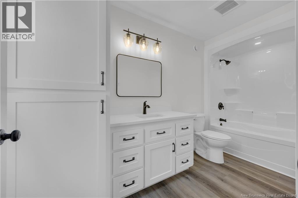 17 Christopher Avenue - 24