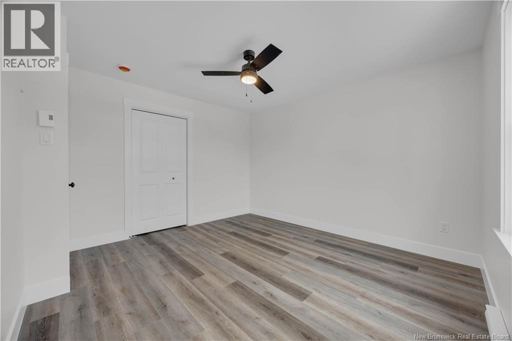 17 Christopher Avenue - 26