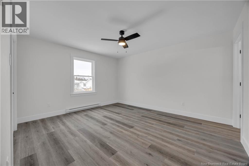 17 Christopher Avenue - 21