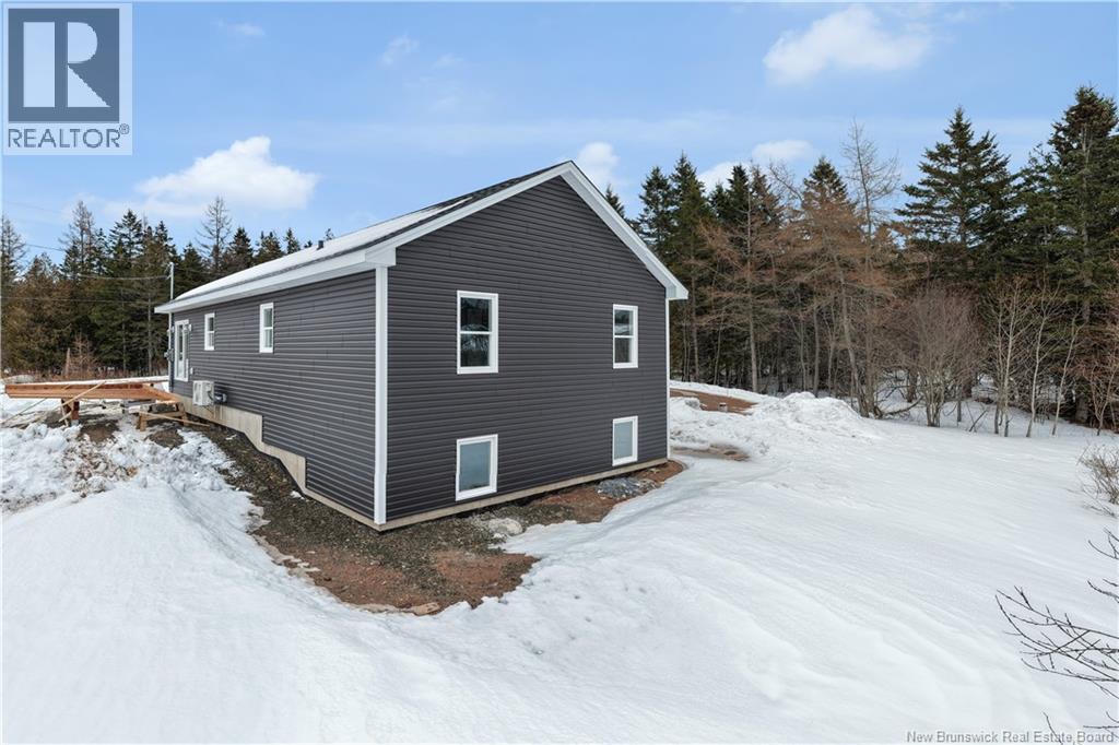 17 Christopher Avenue - 40