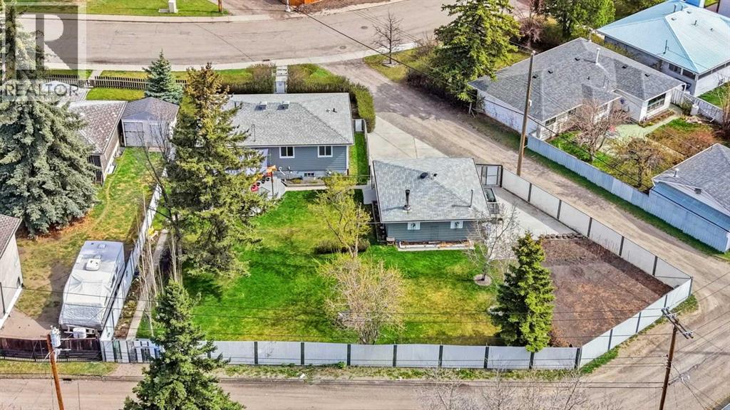 8303 Bowglen Road NW - 37