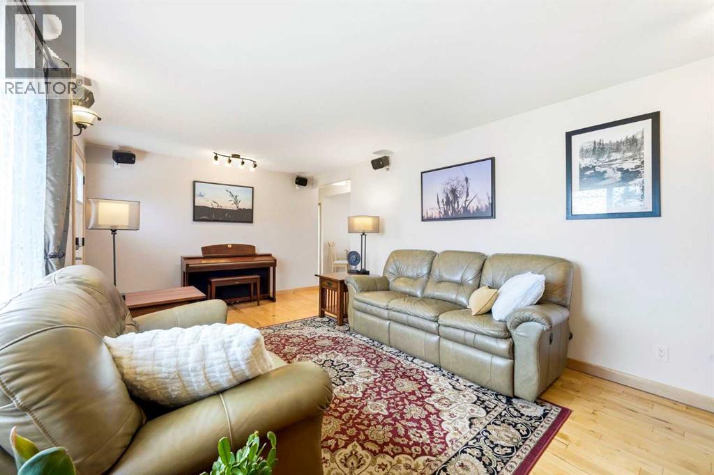 8303 Bowglen Road NW - 9