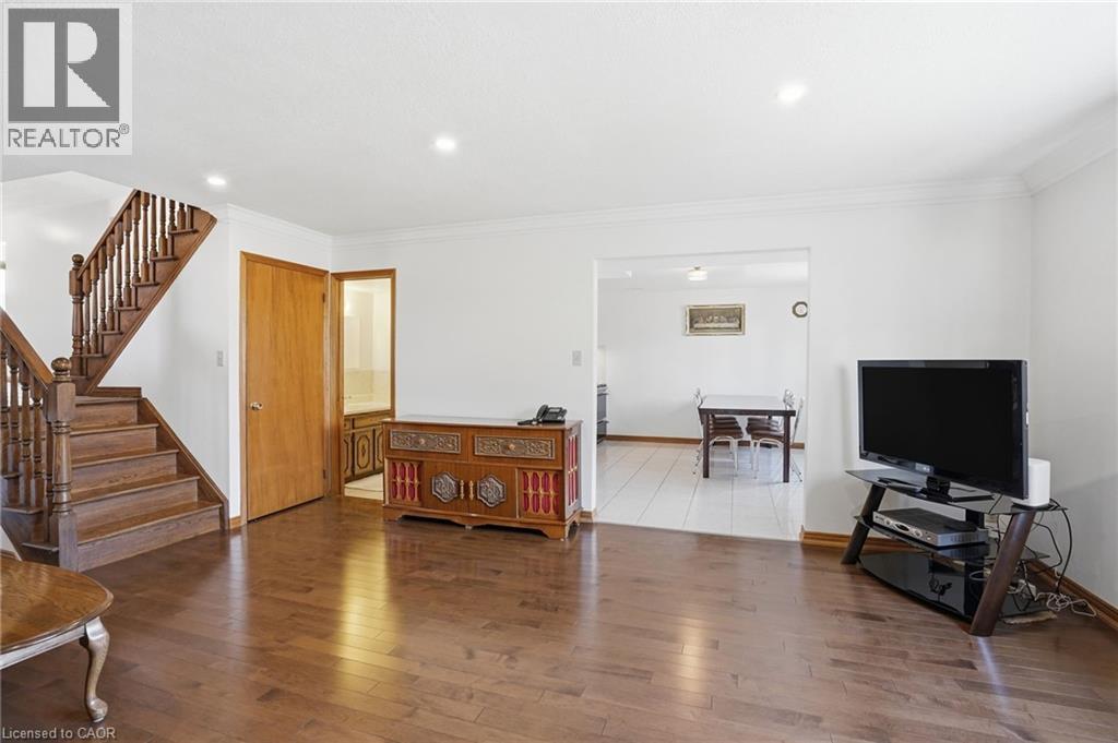 267 GREENCEDAR Drive - 34