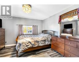 6 Dillon Crescent thumbnail 10