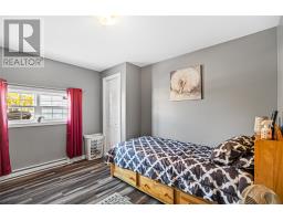 6 Dillon Crescent thumbnail 13