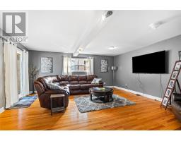 6 Dillon Crescent thumbnail 14